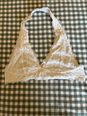 Maurices Lace Halter Bralette in Creamy White